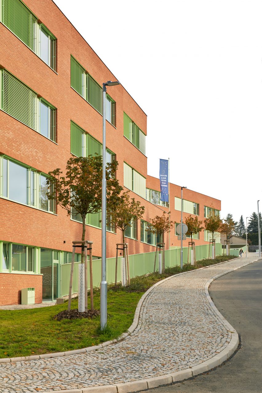 Frič Brothers Elementary School by Atelier 6
