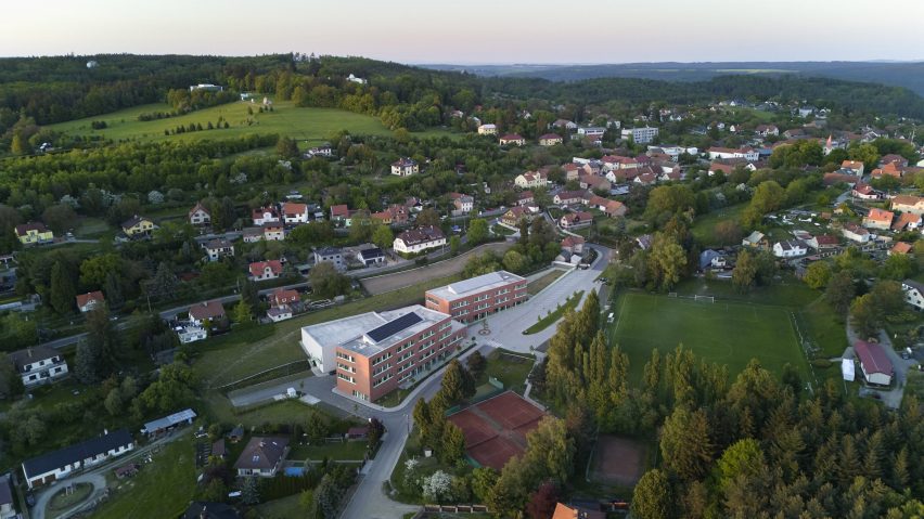 Frič Brothers Elementary School by Atelier 6