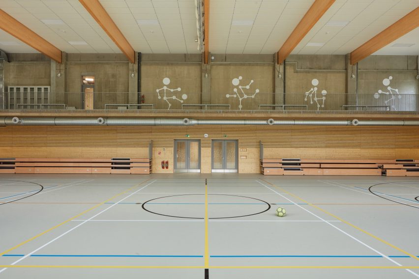Frič Brothers Elementary School by Atelier 6