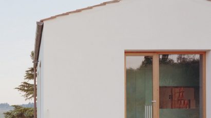 Florentine barn conversion finished with green details