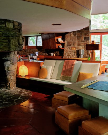 Living space in Frank Lloyd Wright's Toyhill House