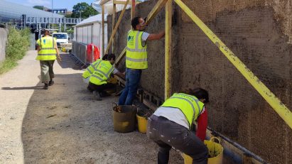Construction of CobBauge wall