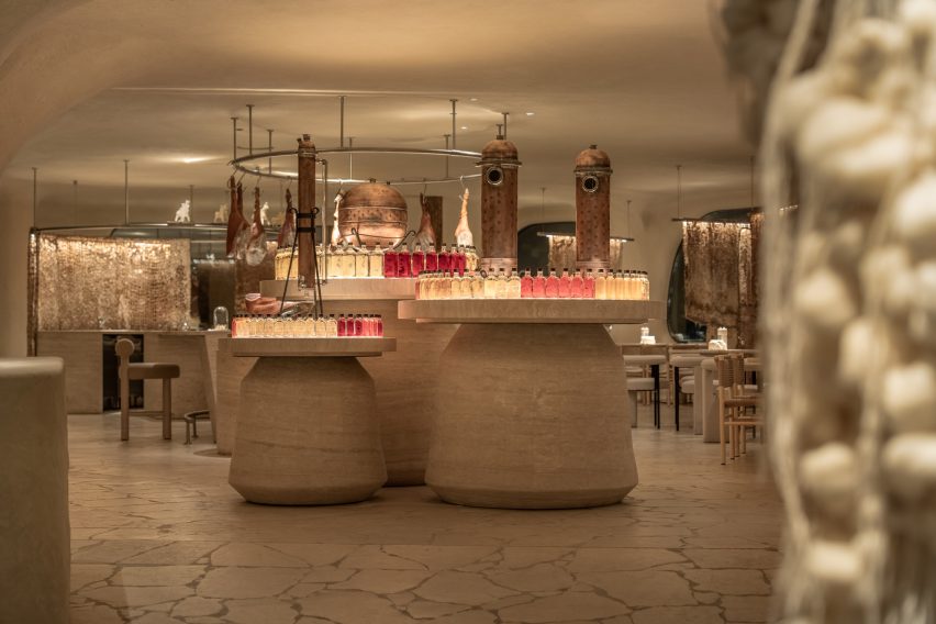 Grybova Hata restaurant in Ukraine by YOD Group