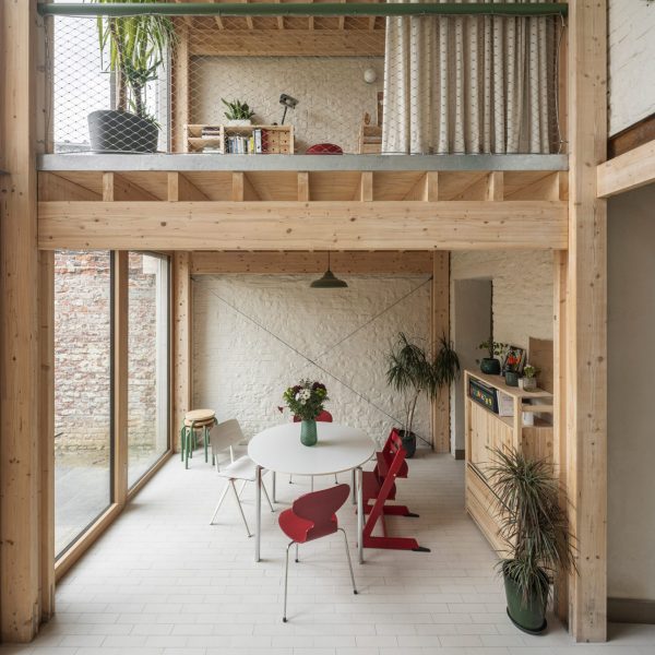 Timber extension in Belgium