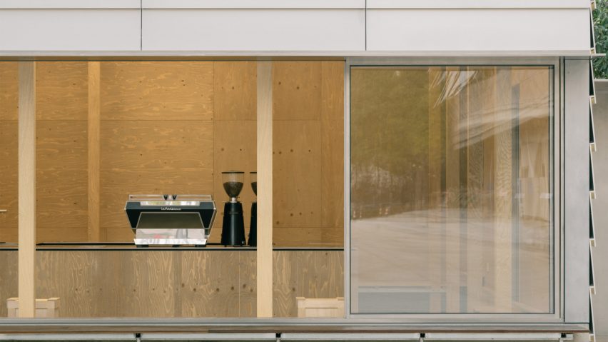 B131 Cafe at the Brita131 Art Museum by Jiangie Office