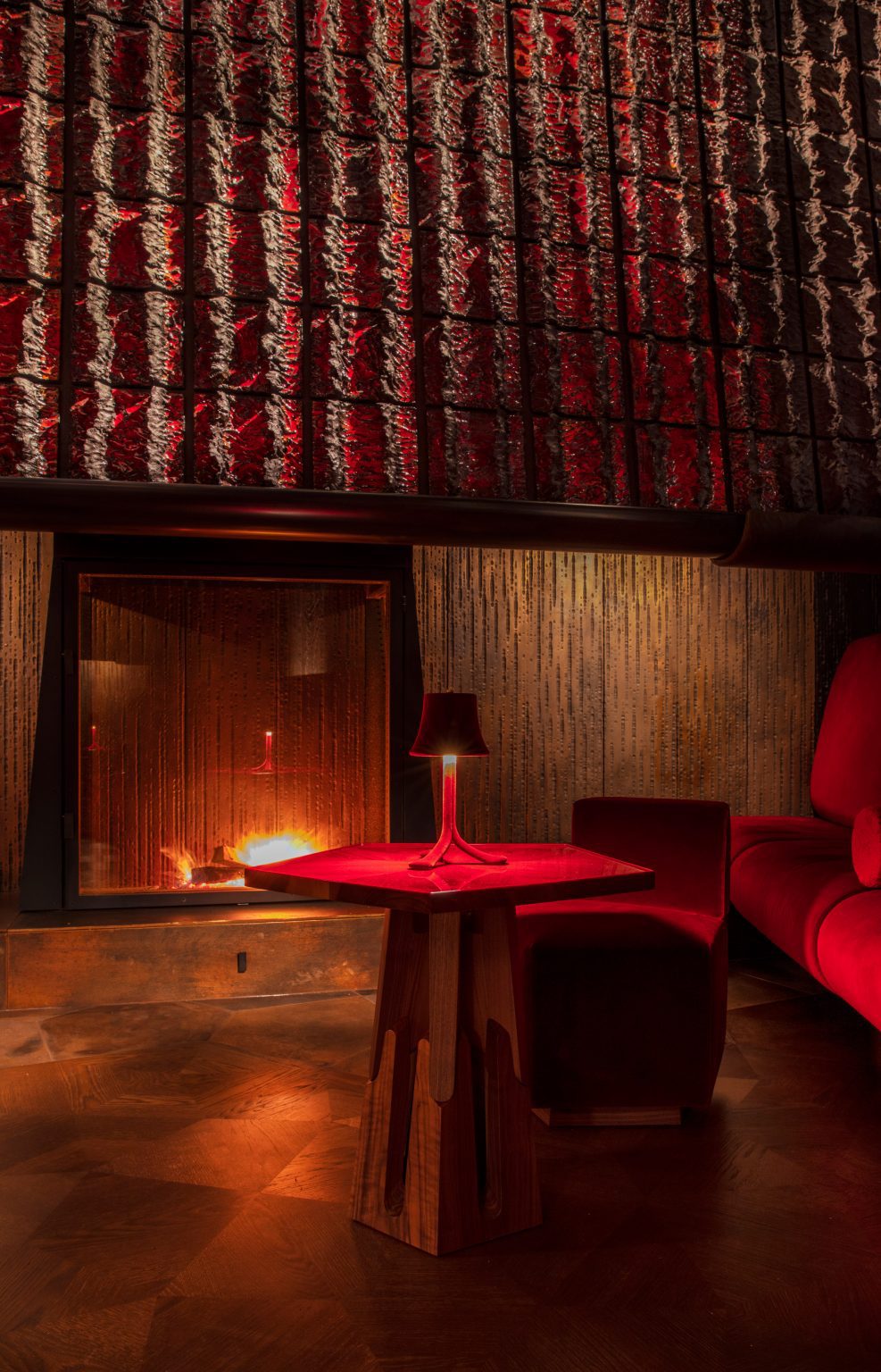 Les Trois Rois hotel by Herzog & de Meuron