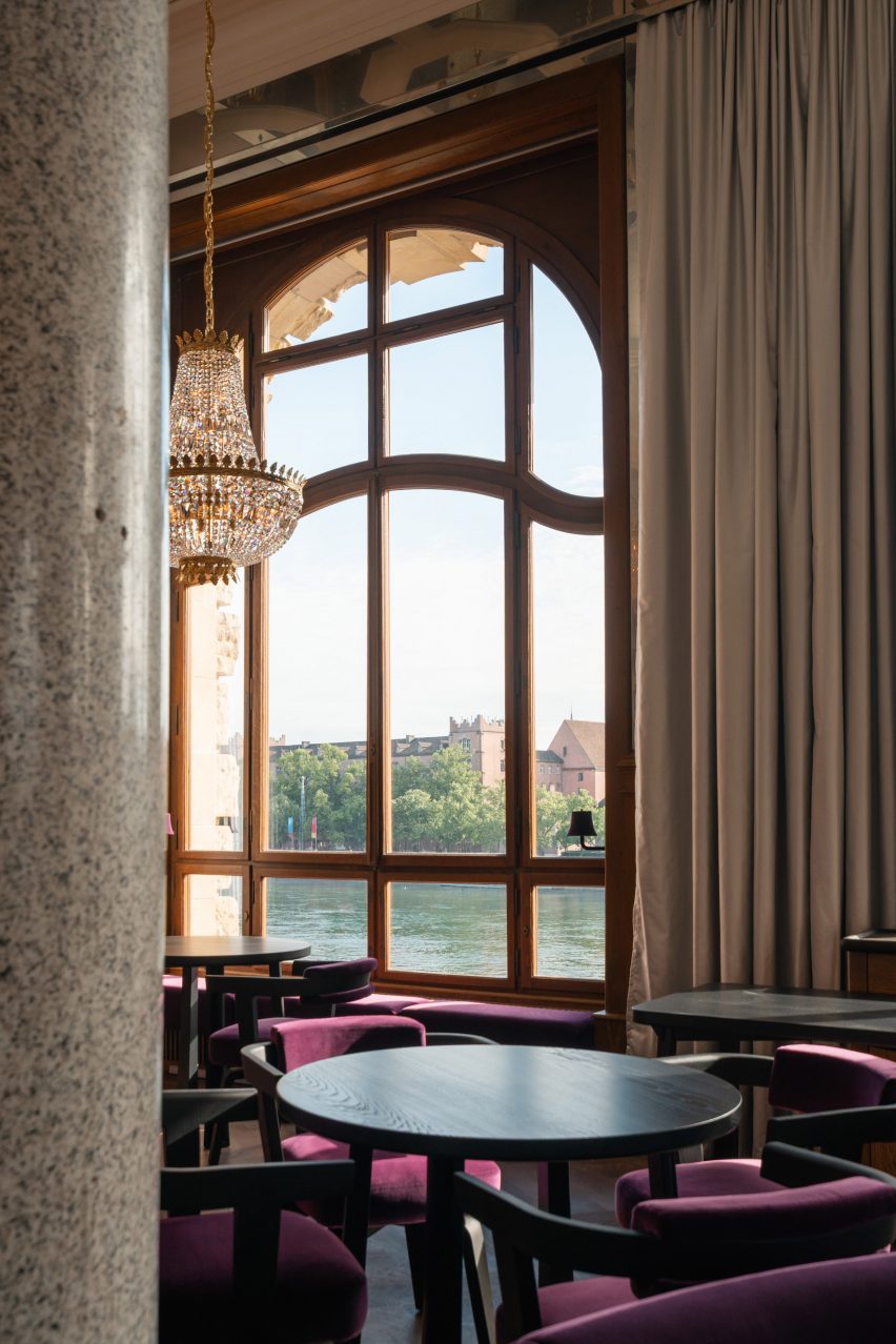 Les Trois Rois hotel by Herzog & de Meuron