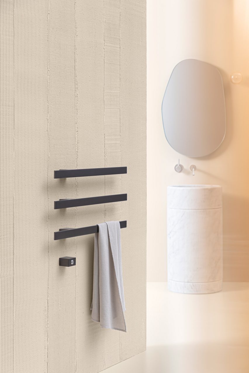 I Ching heated towel rail by Elisa Ossino for Tubes