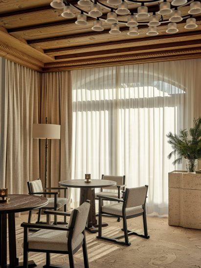 Chairs with wooden "skis" in a restaurant
