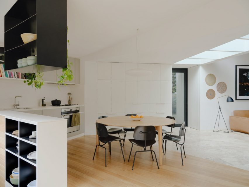 Coil House by Karen Abernethy Interiors and Architecture