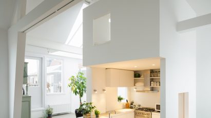 Apartment in Amsterdam, Netherlands, by MAMM Design