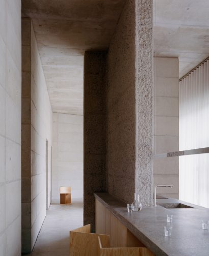 Kitchen interior of Raw House by Order Matter