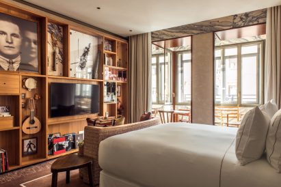 Bedroom with glazed balcony