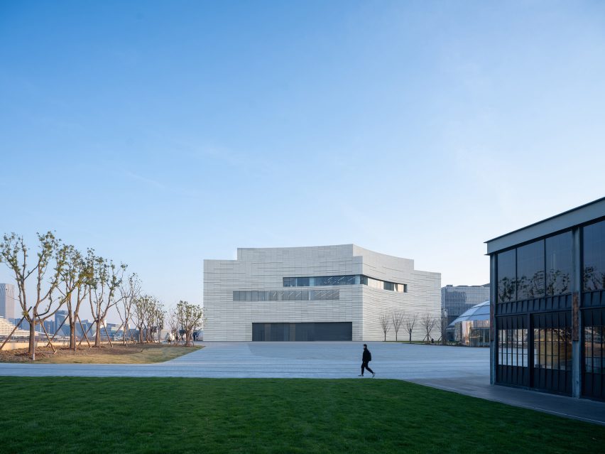 West Bund Grand Theatre by Schmidt Hammer Lassen