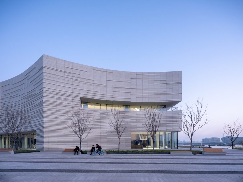 West Bund Grand Theatre by Schmidt Hammer Lassen