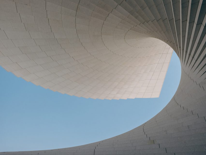Shanghai Grand Opera House by Snøhetta