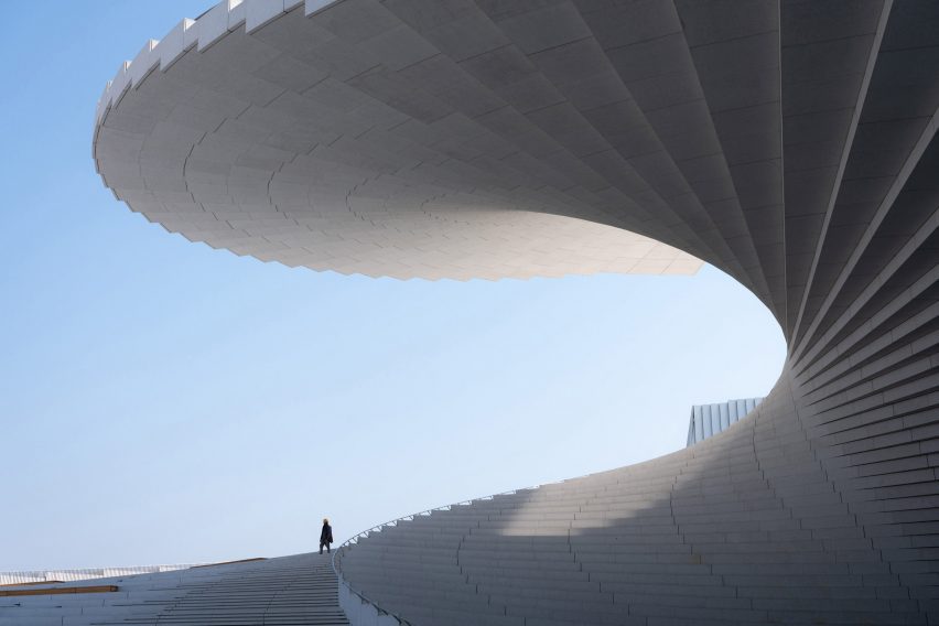 Shanghai Grand Opera House by Snøhetta