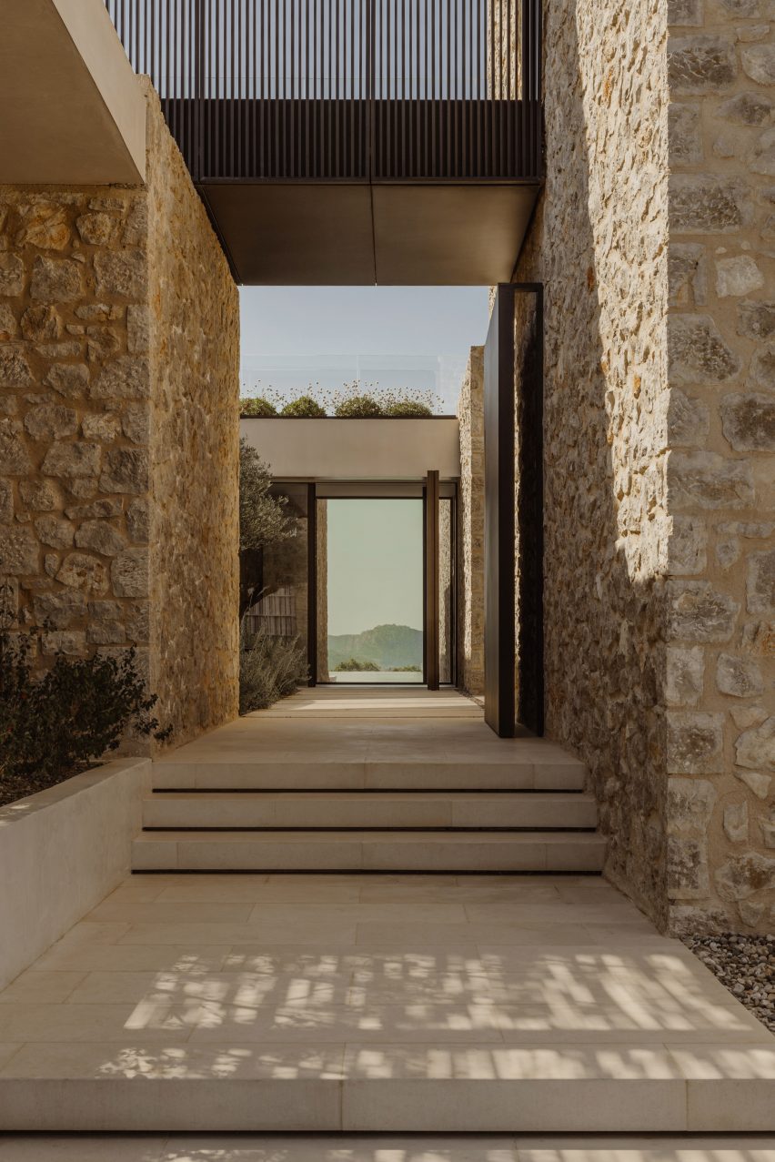 Southwand House by K-Studio