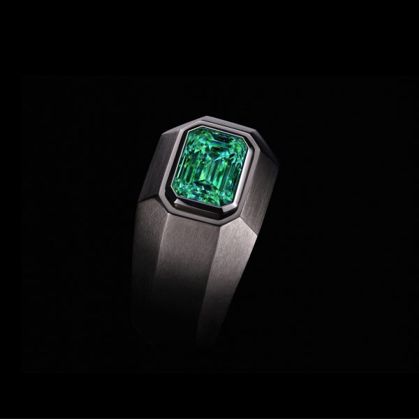Spktrl smart ring on a black backdrop