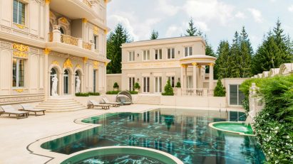 Vetrite glass swimming pool in Cambodia by Sicis