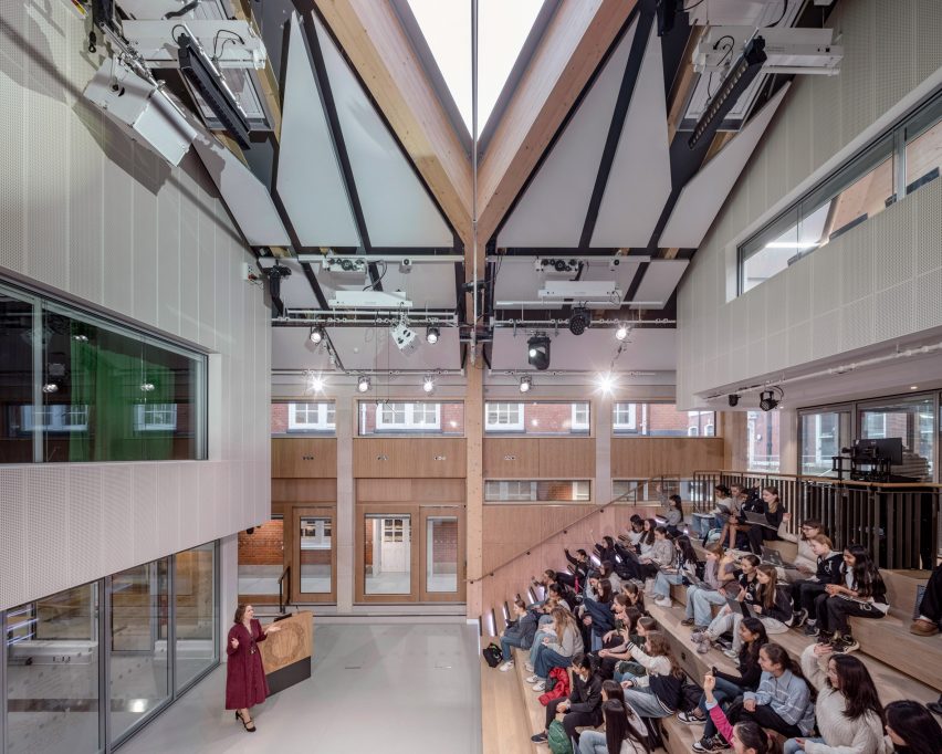 Rosalind Franklin Wing at St Paul's Girls School by Jestico + Wiles