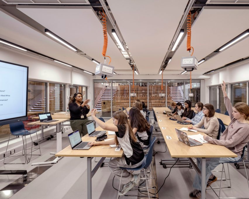 Rosalind Franklin Wing at St Paul's Girls School by Jestico + Wiles