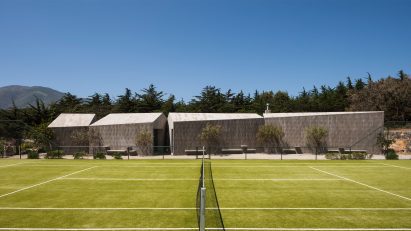 Tennis court in Chile