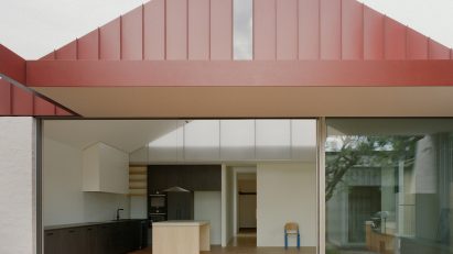 Thornbury House by Healy Ryan Architects