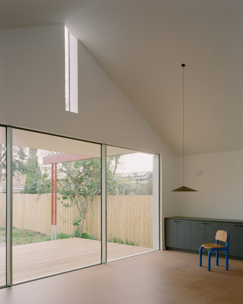 Thornbury House by Healy Ryan Architects