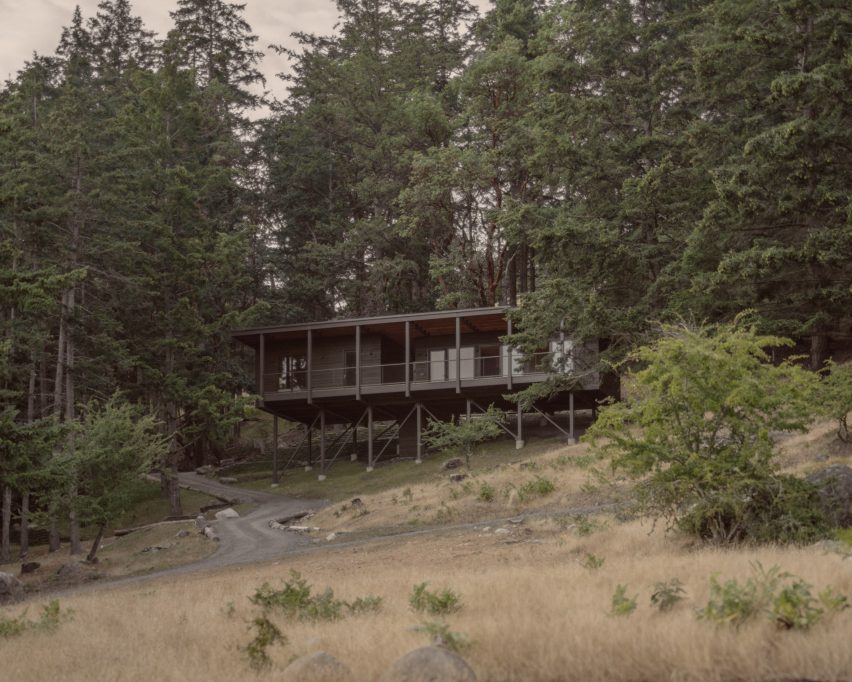 Trestle Cabin by Miller Hull
