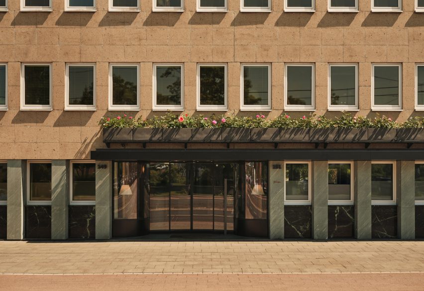Valentyns office in Colonge, Germany designed by Thomas van den Valentyn