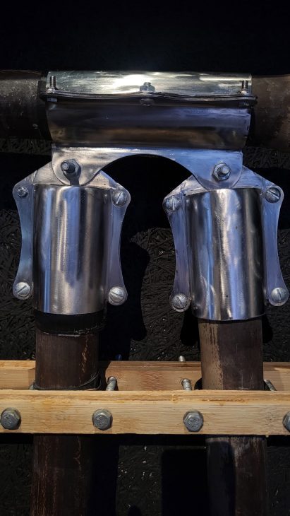 a photograph of a silver joint