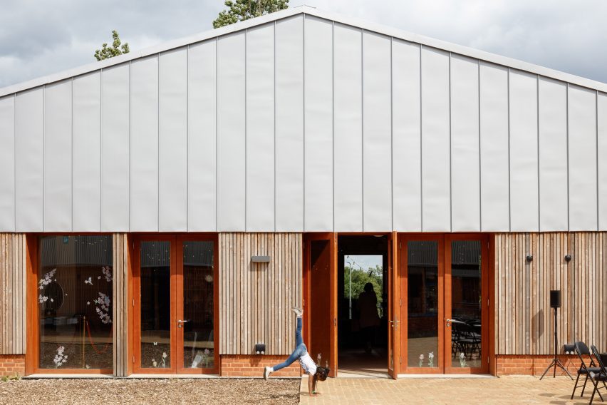 Wolves Lane Centre by Material Cultures and Studio Gil