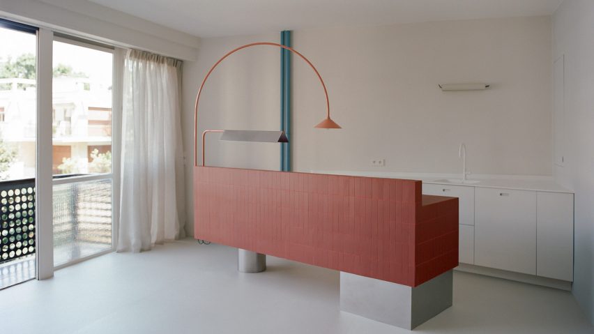 Apartment 24 N.C. by RREEL