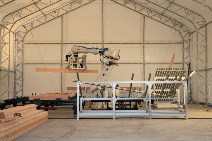 Modular construction by ABB and Cosmic Buildings tent