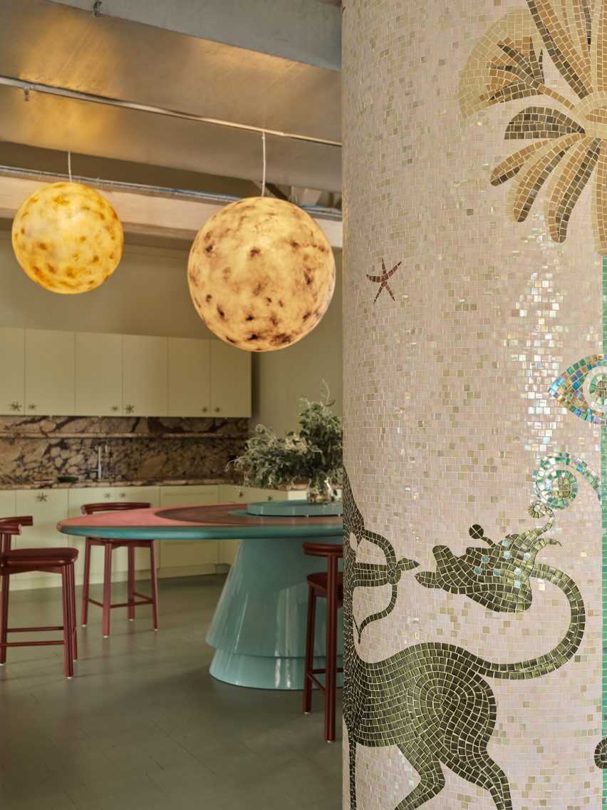 Alémais office by YSG