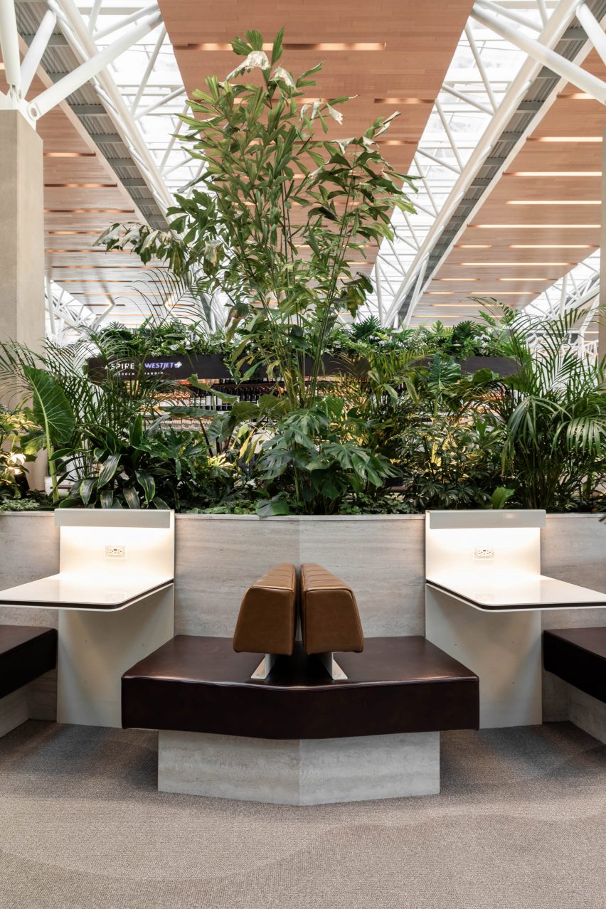 Aspire Westjet Garden Lounge by MRDK