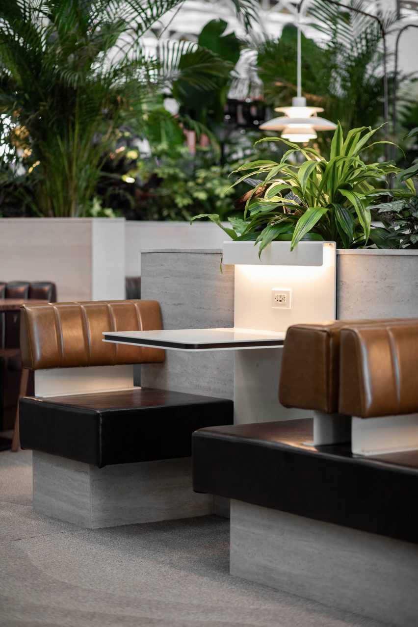 Aspire Westjet Garden Lounge by MRDK