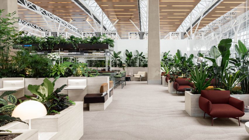 Aspire Westjet Garden Lounge by MRDK