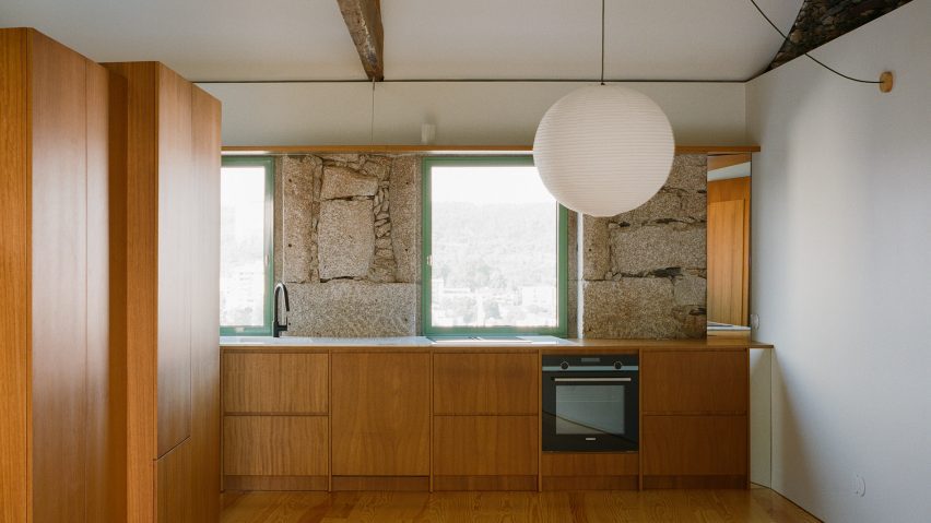 House in Valango by Atelier Local