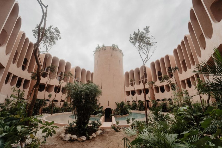 Babel housing in Mexico by V Taller