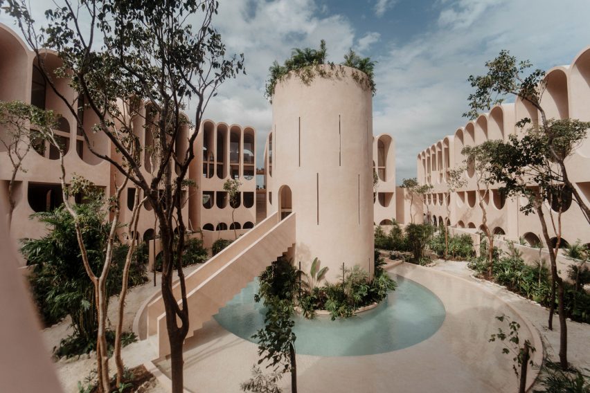 Babel housing in Mexico by V Taller