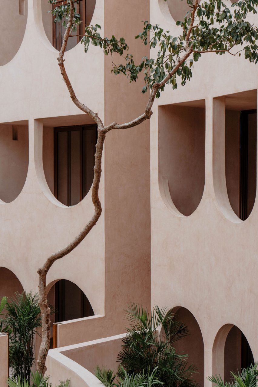 Babel housing in Mexico by V Taller