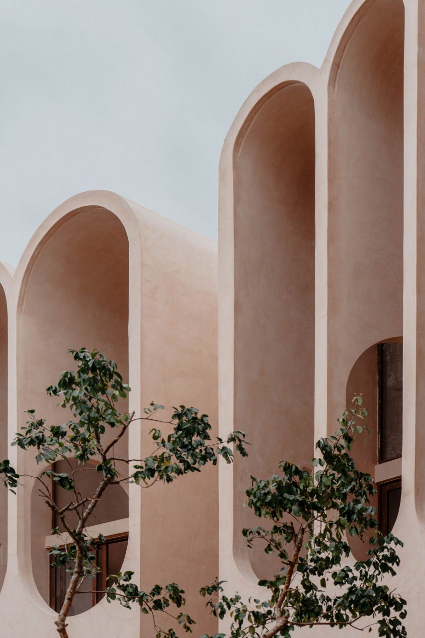 Babel housing in Mexico by V Taller