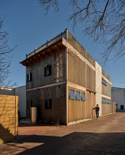 House made of organic materials