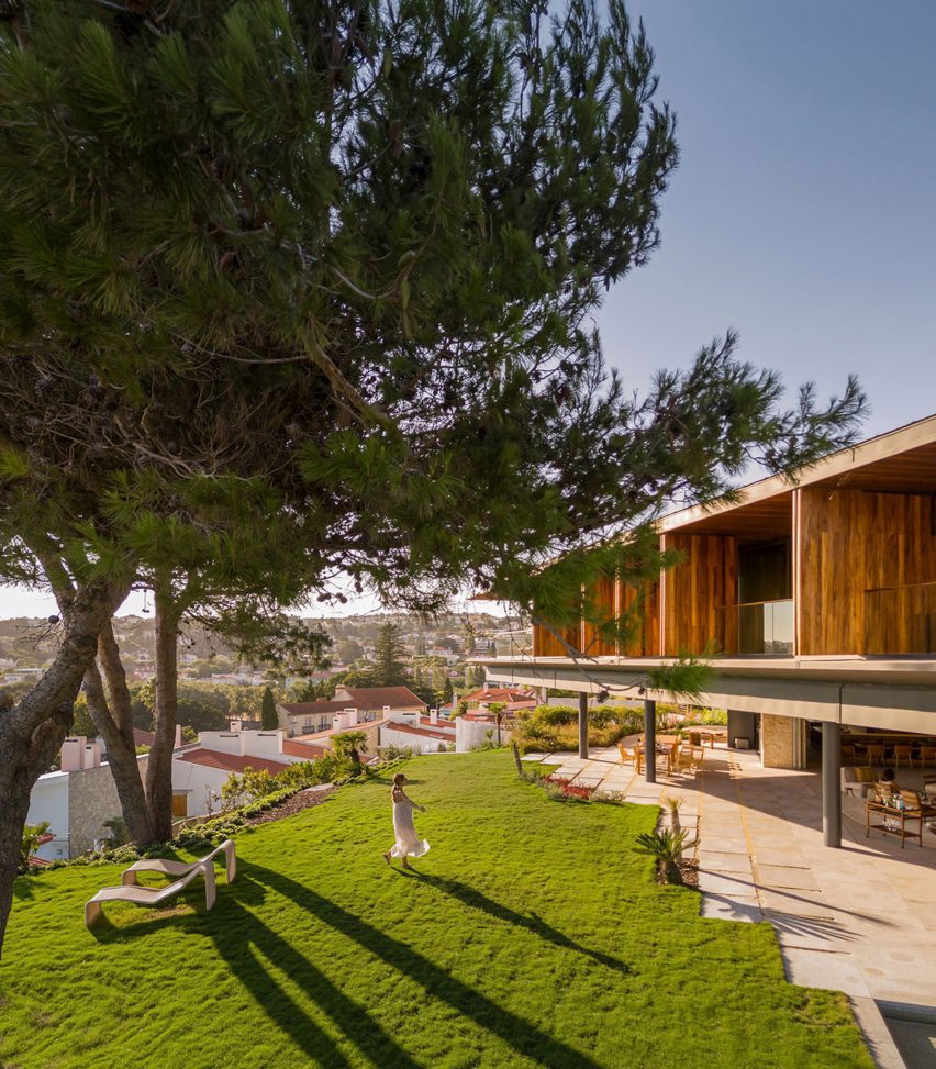 Casa Tejo in Portugal by Bernardes Arquiteturas