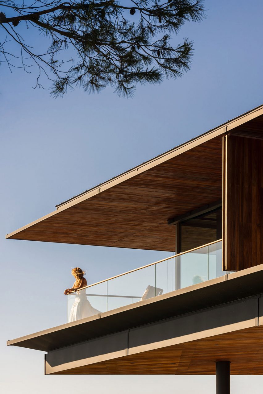 Casa Tejo in Portugal by Bernardes Arquiteturas