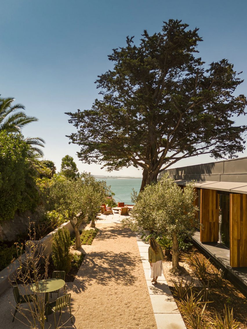 Casa Tejo in Portugal by Bernardes Arquiteturas