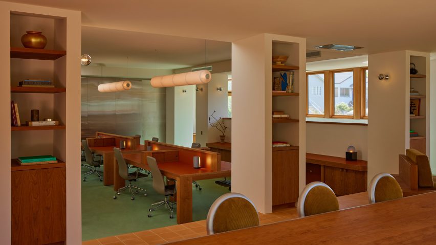 Day Job offices by 22RE
