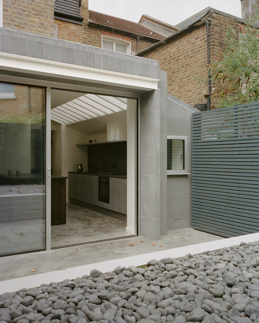 Basalt House by EBBA